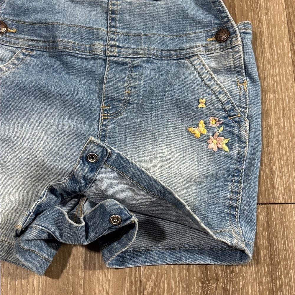 OshKosh B’gosh Denim Embroidered Shortalls Overalls Size 24 Months | Classic | - Picture 4 of 7